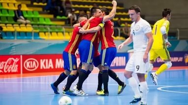 Чемпионат мира (ЧМ) по мини-футболу - в финале Бразилия дожала Испанию